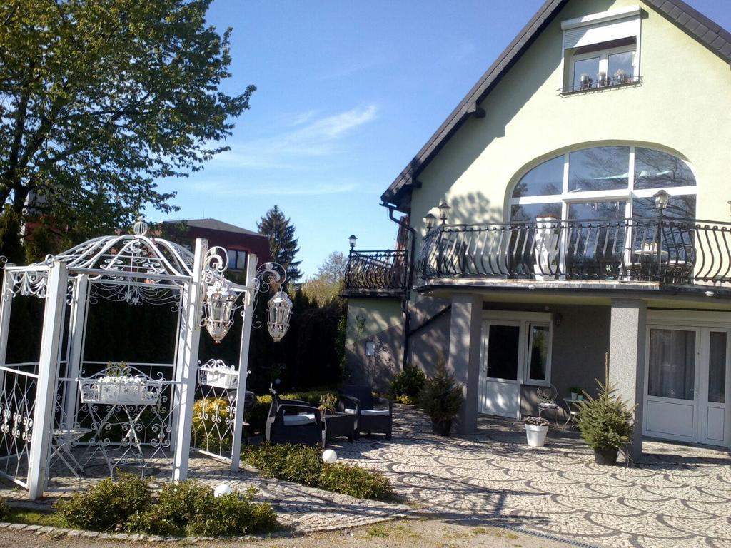 Mizerówka Guest House Kudowa-Zdrój Exterior foto
